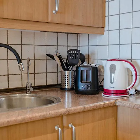 Hermitage Homes Blg דירה *