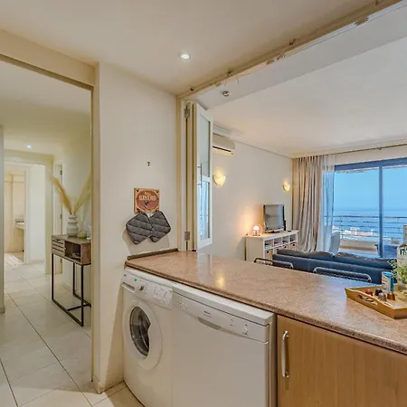 Apartment Hermitage Homes Blg *