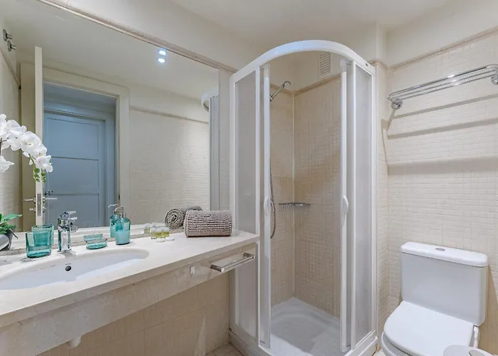 Apartment Hermitage Homes Blg