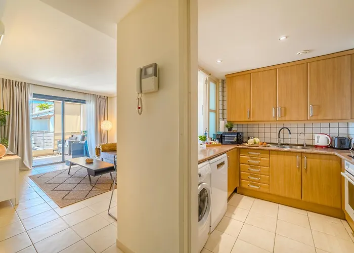 Hermitage Homes Blg * Puerto de Santiago (Tenerife)